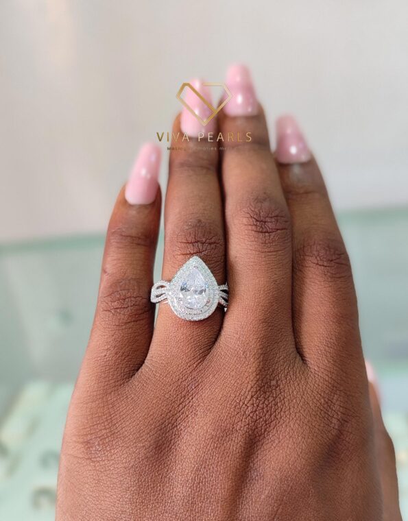 Evergaze Sterling Silver Proposal/Engagent Ring