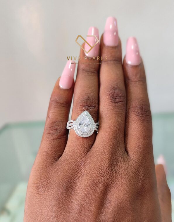 Evergaze Sterling Silver Proposal/Engagent Ring
